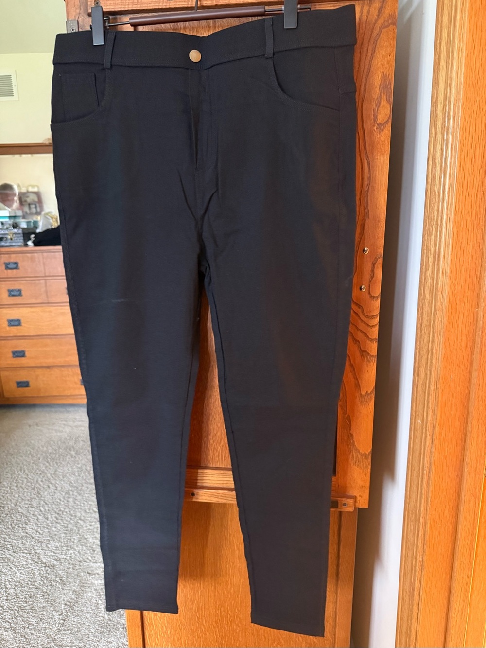 LARA Black Womens Jeggings